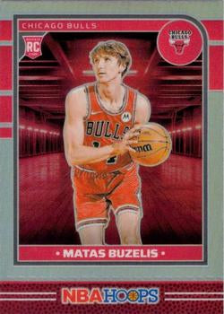 Matas Buzelis #241 RC 2024-25 Hoops - Premium Prizms Silver Chicago Bulls NM
